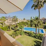 75-apartment With Views In Elviria, *