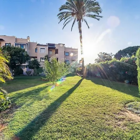 75-apartment With Views In Elviria, Apartamento Marbella