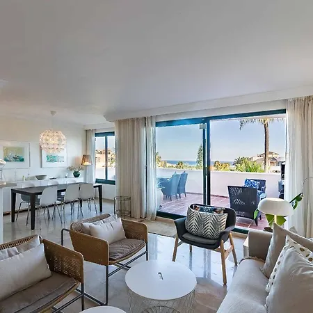 75-apartment With Views In Elviria, *