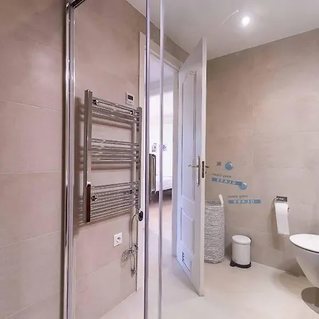 Apartamento 75-apartment With Views In Elviria,