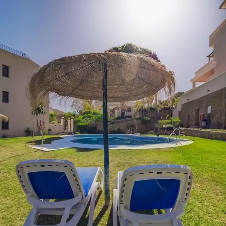 Apartamento 75-apartment With Views In Elviria,