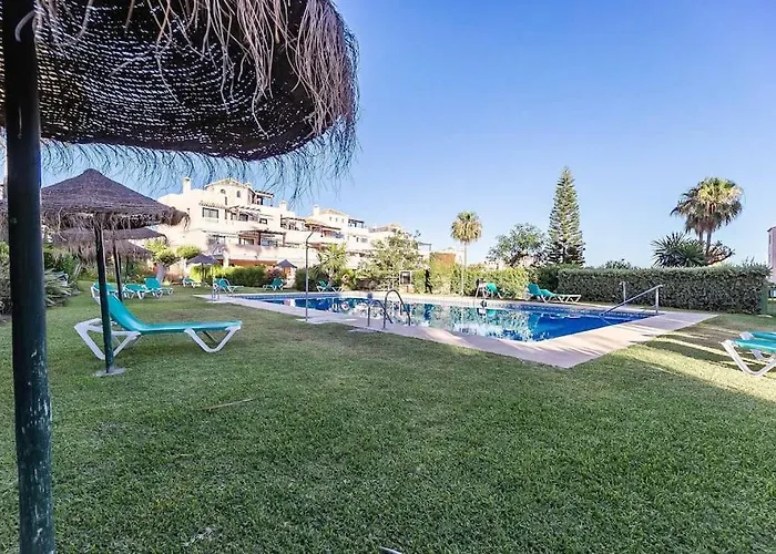 75-apartment With Views In Elviria, 아파트