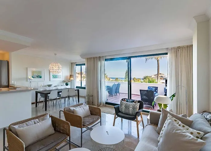 75-apartment With Views In Elviria, *