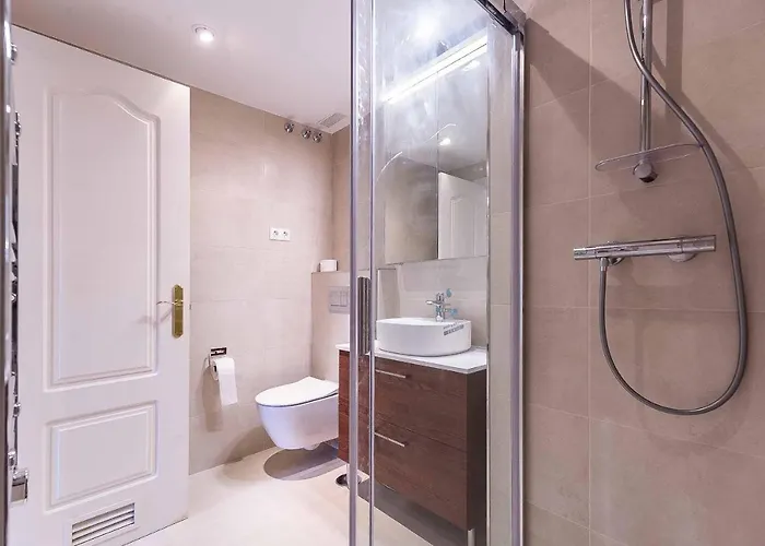 Daire 75-apartment With Views In Elviria, *