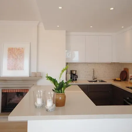 75-apartment With Views In Elviria, Apartament *