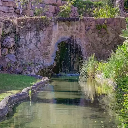 75-apartment With Views In Elviria, Apartament *